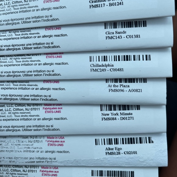 Color Street Bundle!! 💅🏻 - Picture 2 of 2